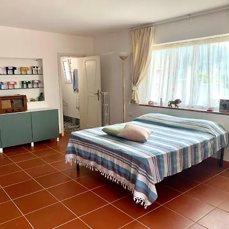 Guest house La Stanza Col Giardino