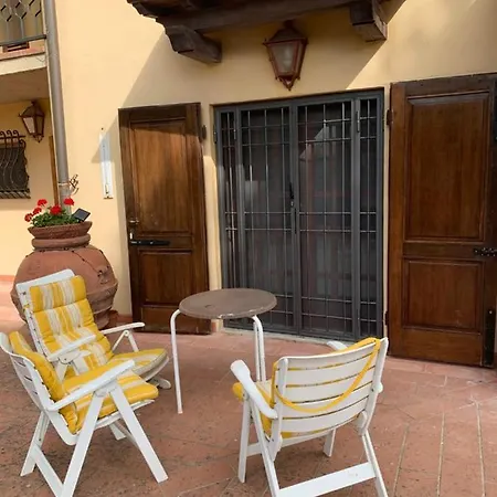 La Stanza Col Giardino Guest house